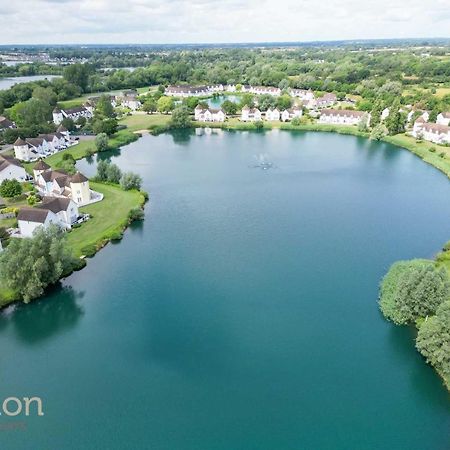 Windrush Lake 65, Sunset Lodge - P South Cerney Dış mekan fotoğraf